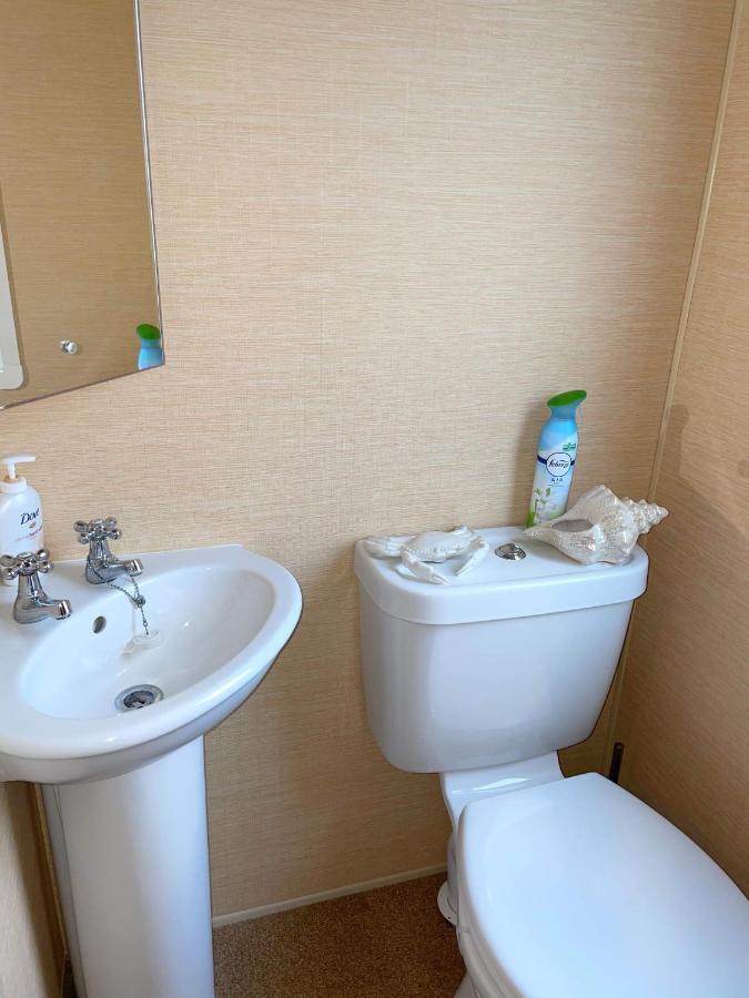 Caravan For Rent At Tattershall Holiday Park Екстер'єр фото