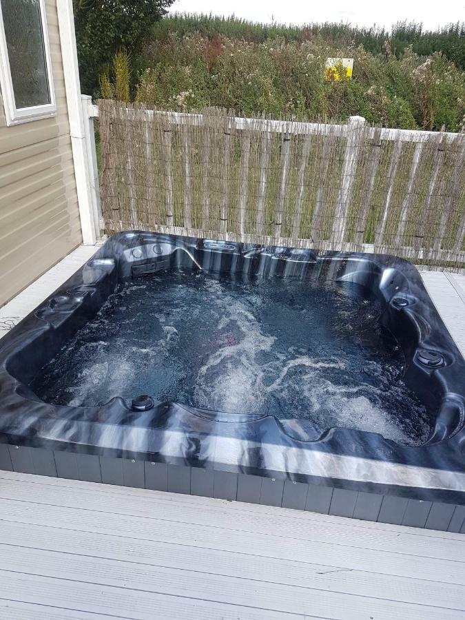 Caravan For Rent At Tattershall Holiday Park Екстер'єр фото