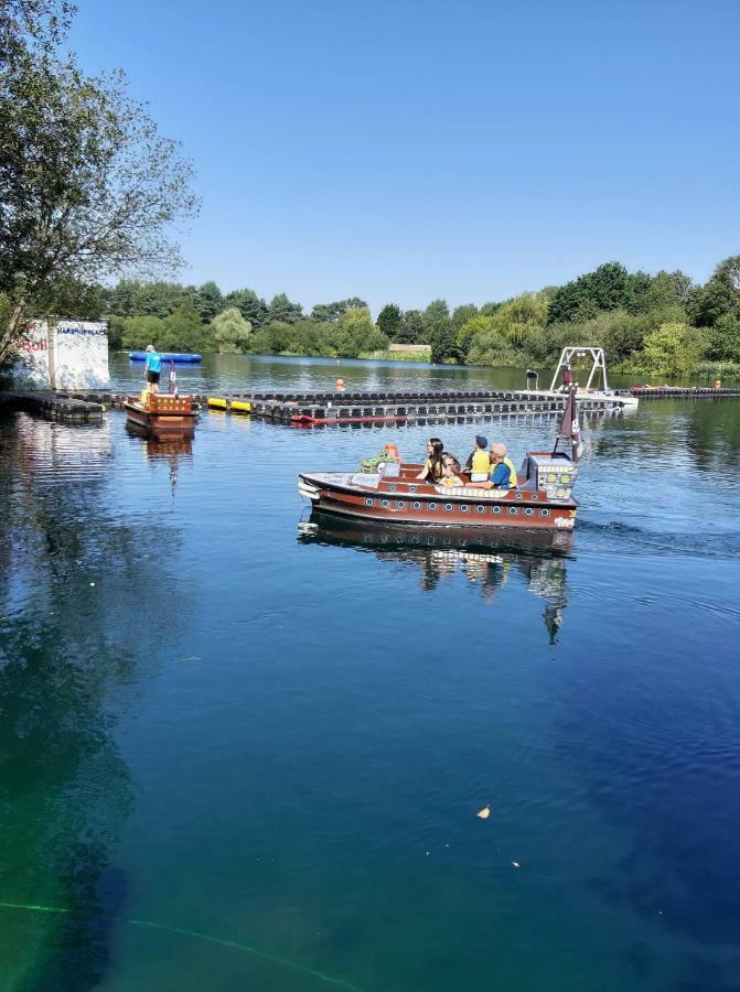 Caravan For Rent At Tattershall Holiday Park Екстер'єр фото