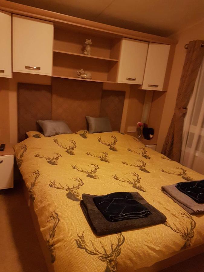 Caravan For Rent At Tattershall Holiday Park Екстер'єр фото
